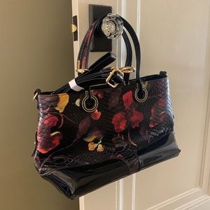 Leather pansy printed purse